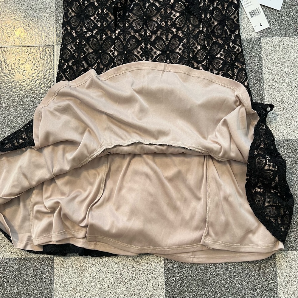 NWT Julia Jordon Black/Nude Lace Cocktail Midi Dress- Size 4 - Picture 8 of 12